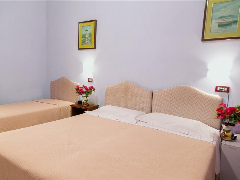 רומא Hotel Altavilla 9 מראה חיצוני תמונה