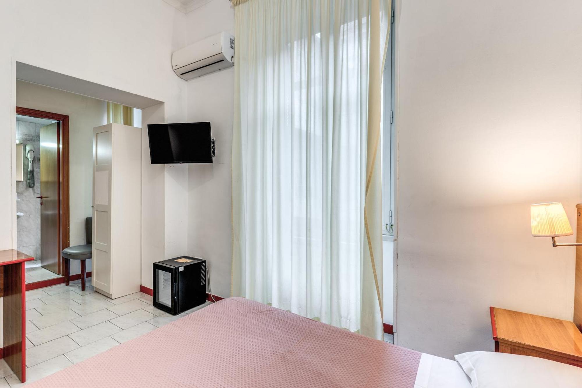 רומא Hotel Altavilla 9 מראה חיצוני תמונה